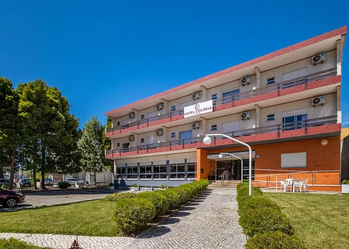 Hotel Colmeia Monte Real photo