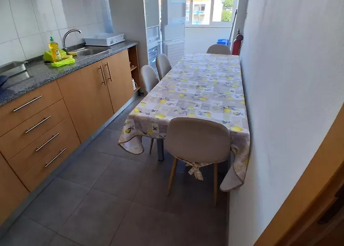 Comfortable Apartment In Feijo With Shared Pool, 90 M² Almada Foto