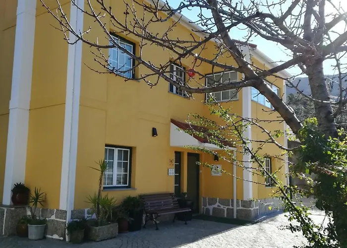 Casa Da Fonte Sagrada Hotel Loriga photo
